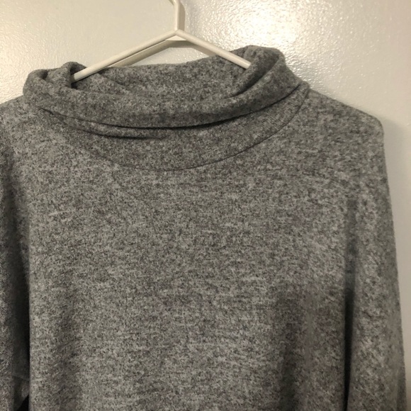 H&M soft grey sweater dress - Picture 2 of 4